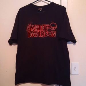 Harley-Davidson Black T-Shirt with Red Logo and Skull